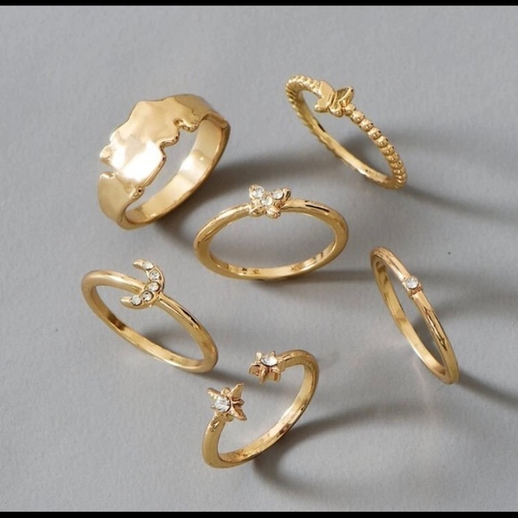 Gold 4/$25 Star & Moon 6pc Ring Set - Picture 2 of 2